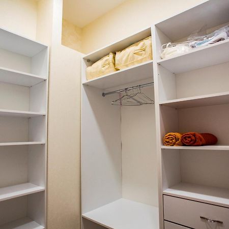 Yellow Apartment In Avlabari Tbilisi ภายนอก รูปภาพ